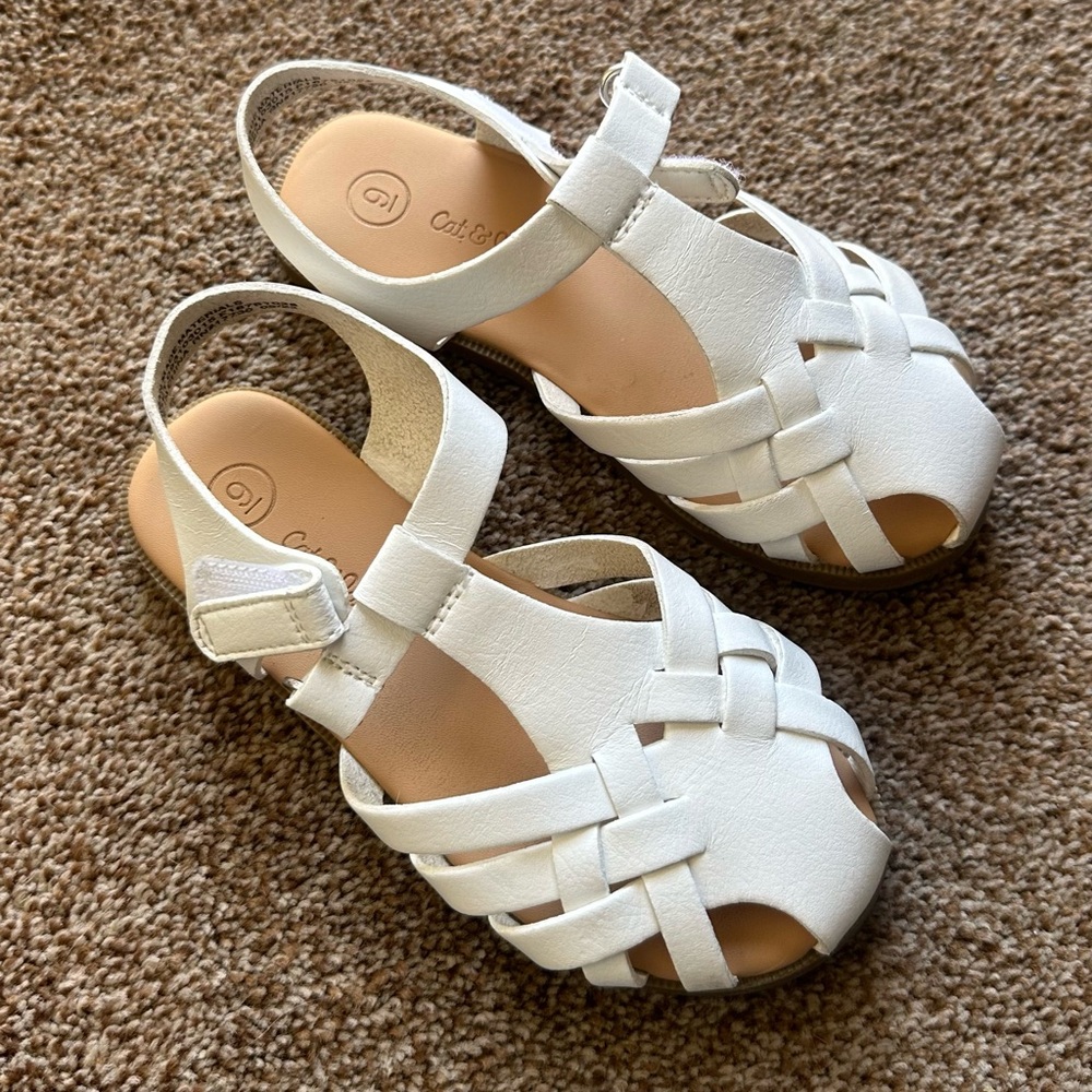 Cat& Jack Sandals